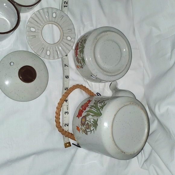 : Vintage Floral Teapot & warmer Set with 5 tea cups Stoneware Speckled - Picture 12 of 16